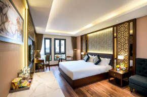  Conifer Grand Hotel  Ханой